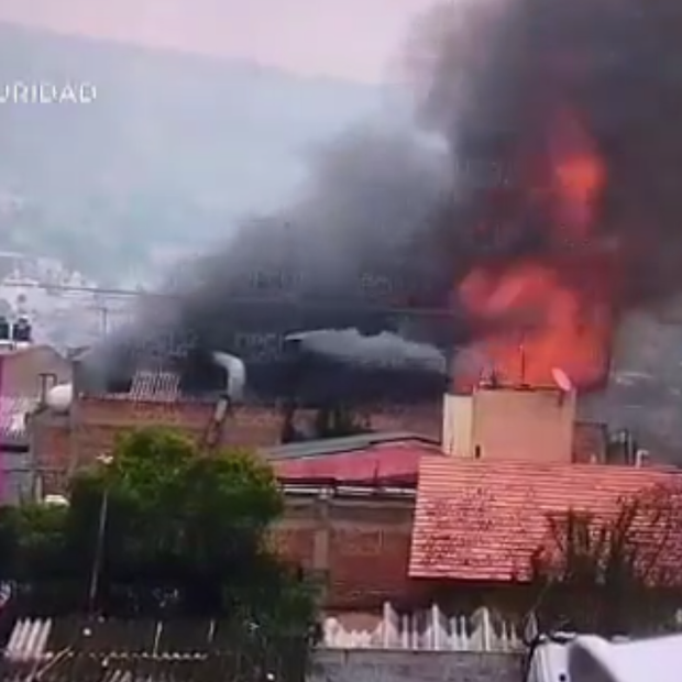 Incendio en negocio en Milpa Alta